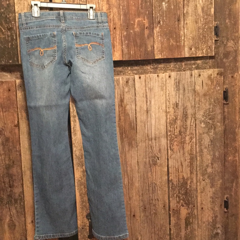 Jeans - Picture 3 of 4